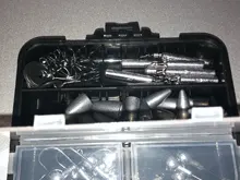 RUNCL-Kit de accesorios de pesca, incluye anzuelos, pesas de pesca, broches con caja de aparejos de pesca, 170 Uds.