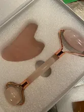 Rodillo de cuarzo rosa natural para masaje facial, rodillo para masaje facial con piedra de jade natural, adelgazante, eliminación de arrugas en cara y barbilla, herramienta para el cuidado de la belleza