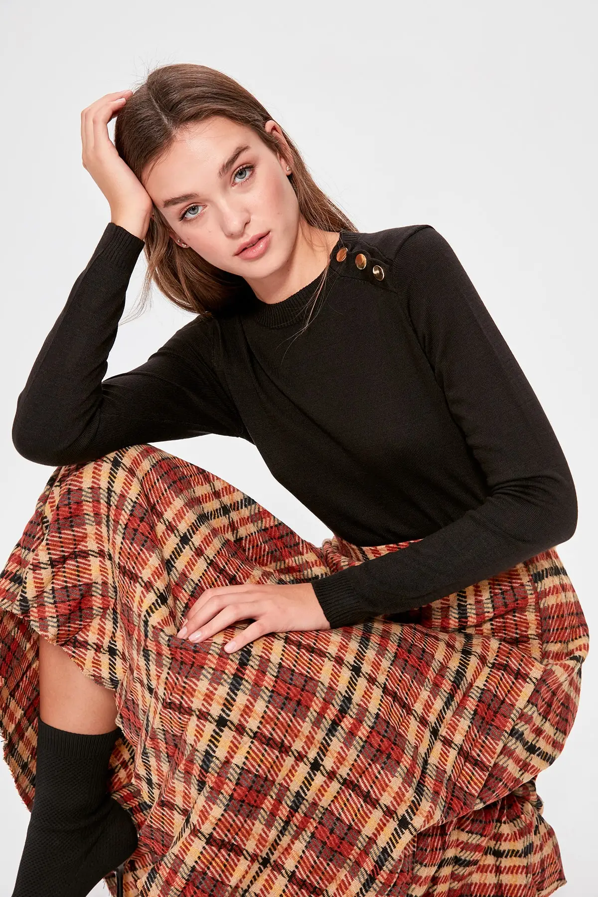 

Trendyol Black Button Detail Sweater Sweater TWOAW20KZ0668