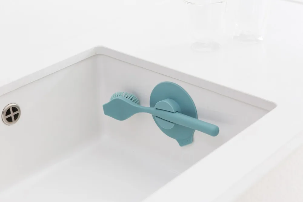 Dish Brush with Suction Cup Holder - Mint - 8710755117602 Brabantia_1181x787px_E_NR-12711