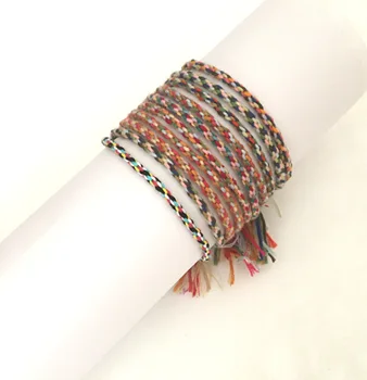 

Pafuli Hand Knitted Colored Bracelet
