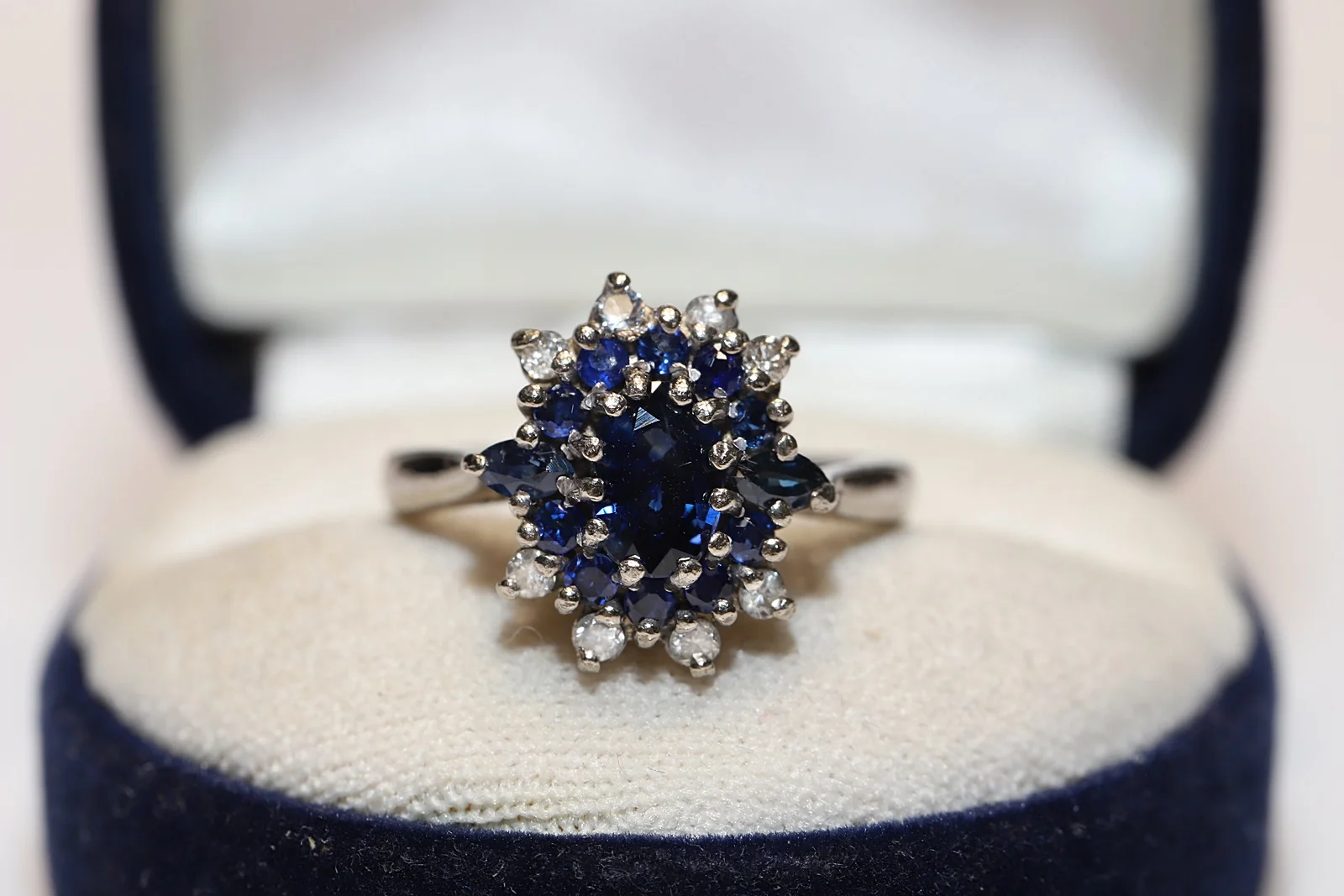 

Original 18k Gold Vintage Natural Diamond And Sapphire Decorated Pretty Ring