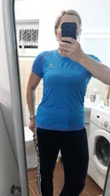QUESHARK-Camiseta profesional para mujer, ropa para correr de secado rápido, Tops ajustados, camisetas transpirables para Yoga, Camping, senderismo y ciclismo, talla asiática