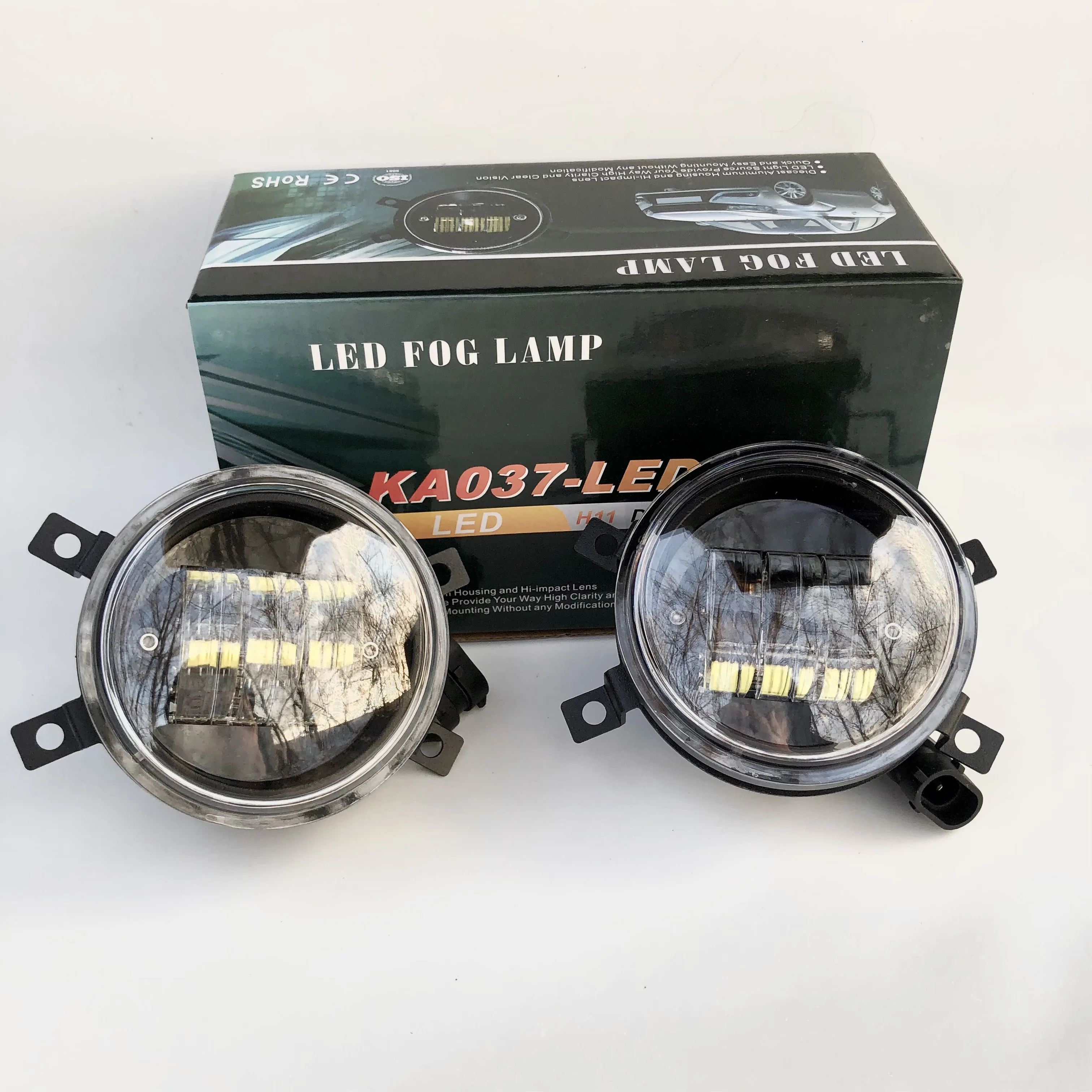Светодиодные противотуманные фары Lada Vesta Renault Logan Ford Focus Peugeot Citroen Mitsubishi Daewoo Nexia Matiz |