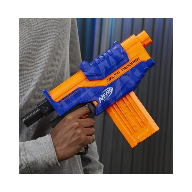 Nerf N-Strike Elite Delta Trooper, Comes with 12 Nerf Elite Darts