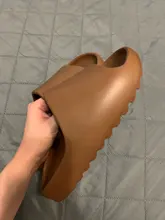 Zapatillas de verano de las mujeres de los hombres goma Eva para interiores 2021 Cool Fondo suave sandalias tendencia diapositivas Unisex chinelas zapatos para la playa casa 36-45