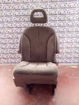 

REAR SEAT LEFT CHRYSLER VOYAGER (RG)