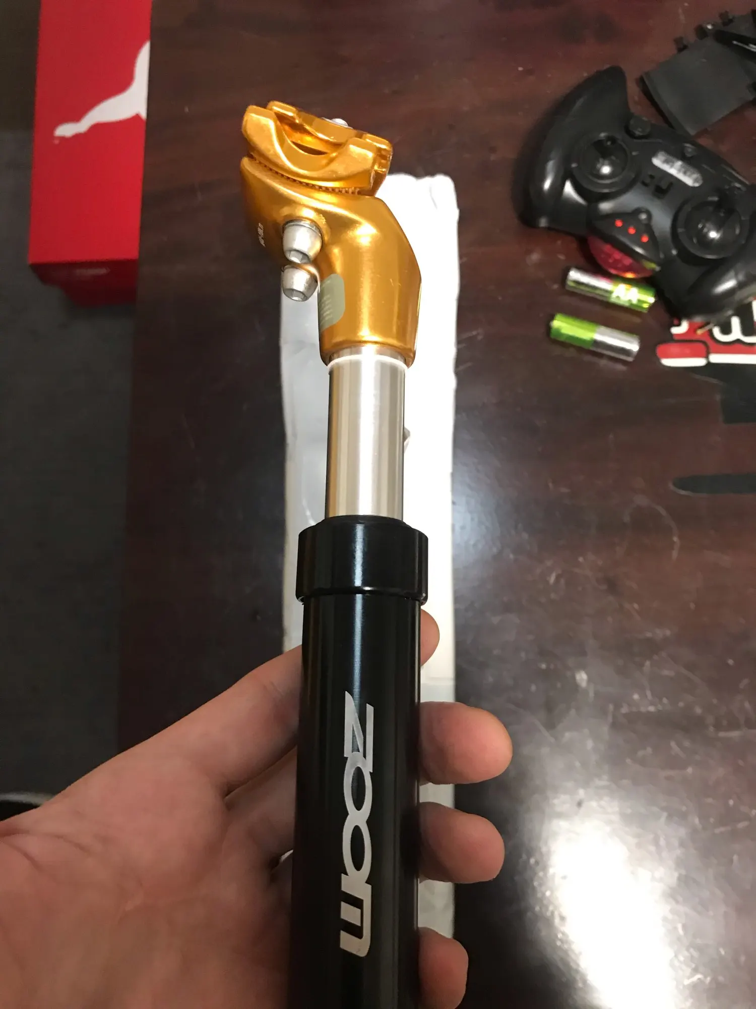 Штырь для сиденья велосипеда. Газлифт в подседельный штырь. Амортизационный подседельный штырь. 6. Штырь подседельный sp-c208 алюм.