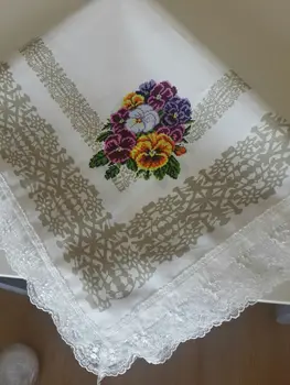 

Africa Pansy Pattern Table Cloth