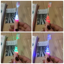 Seago-cepillo de dientes eléctrico para niños, boquillas de repuesto con recordatorio inteligente, luz LED, suministro de batería, Sónico, 3 años +