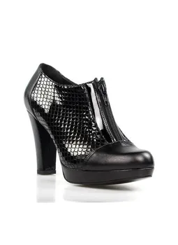 

Swag cropped embossed leather. 1408