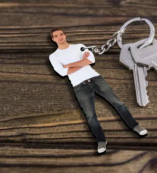 

Personalized Laser Cut Photo Wood Keychain-1