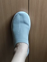 Zapatillas de deporte de tejido de punto para mujer, zapatos planos femeninos, de talla grande, para caminar de primavera verano