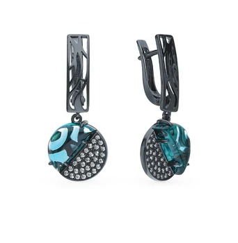 

Silver earrings with cubic zirconia and sieve sunlight sample 925