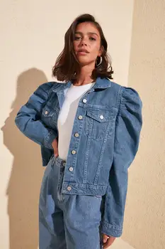 

Trendyol Handle Shir Detailed Denim Jacket TWOSS20CE0154