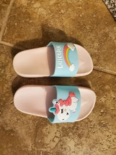 Zapatillas de unicornio arcoíris para niños y niñas, zapatos de playa, pantuflas suaves para interiores
