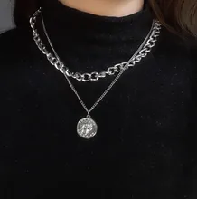 Collar Vintage multicapa para mujer, gargantilla de cadena gruesa, retrato de moda, Color dorado y plateado, joyería