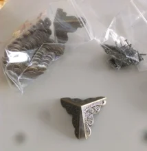 NAIERDI 30PCS Luggage Case Box Corners Brackets For Furniture Decorative Triangle Rattan