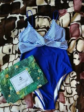 One-Piece Swimsuit CUPSHE Banana Girls Sexy Beach Women V-Neck Leaf Padded-Cups Twist-Front