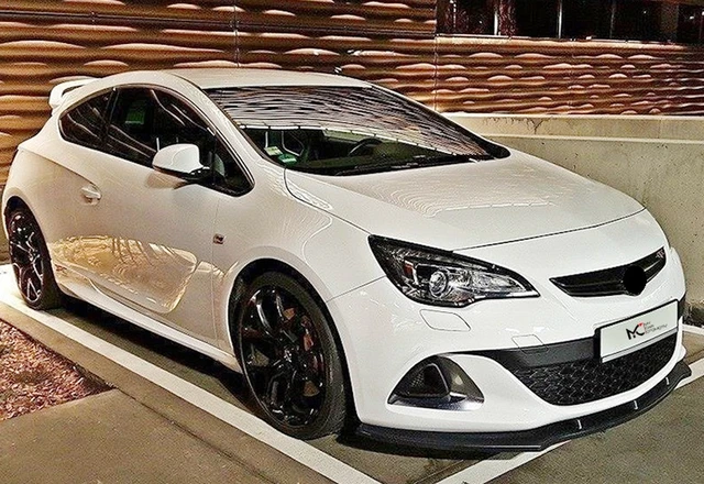 OPEL ASTRA opel-astra-h-gtc-rocket-bunny-airlift-unic-variante