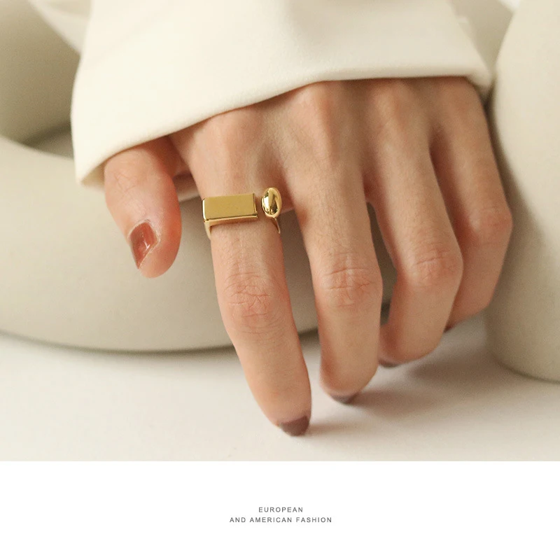INS Fashion Rings for Women Couples France Brass Gold Plated D-shaped Geometric Irregular Vintage Elegant Bride Jewelry Gifts