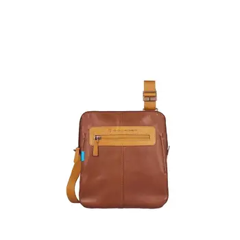 

Nucleos Shoulder Bag Saddle Brown