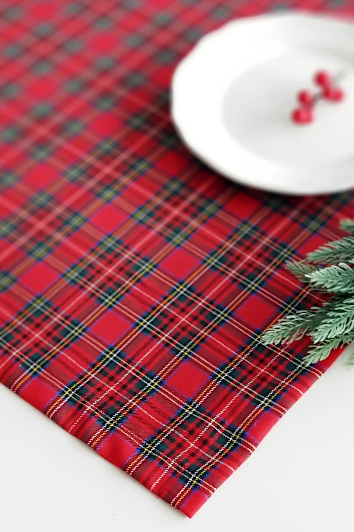 Red/Green Tartan Plaid Christmas Tablecloth, 140*240 Cm. Royal Stewart Plaid,  Holiday Table Linens, Scottish Burns Night Supper Long Stylish Dining Table  For Special Occasions Gift Extra Long, Wrinkle Resistant Fabric - AliExpress