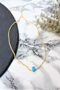 

Women sarırenk Mesh Chain Basement Stone Necklace