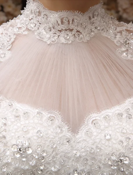 Свадебные платья бальное платье свадебное платье Кружева Аппликация открытая спина Высокий воротник блестки Стразы длина до пола свадебное платье