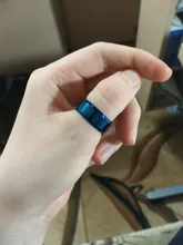 Anillo de titanio inoxidable para hombre y mujer, 8mm de ancho, negro, alta calidad, joyería de boda