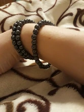Pulsera de Metal elástica para hombre y mujer, brazalete redondo de piedra natural negra para la pérdida de peso, terapia magnética, hematita, moda