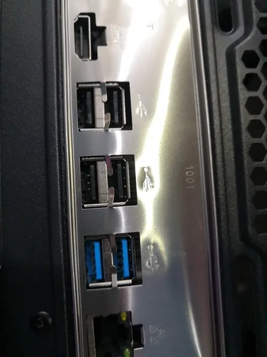 Отзыв о товаре Funhouse игровой пк, планшетофон, A8 7680, настольный APU R7 GPU D3 8G RAM 120G SSD/500G HDD, по сравнению со стандартным высокопроизводительным ПК от пользователя K***a