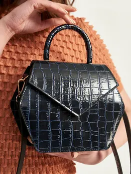 

Stylish Kroko Pattern Magnet Shoulder Bag