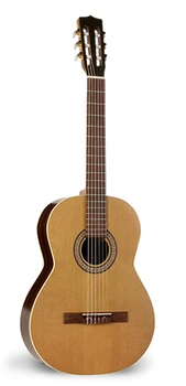 

045471 presentation classical guitar, la patrie