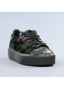 

Sneaker b3d flowers. zb4