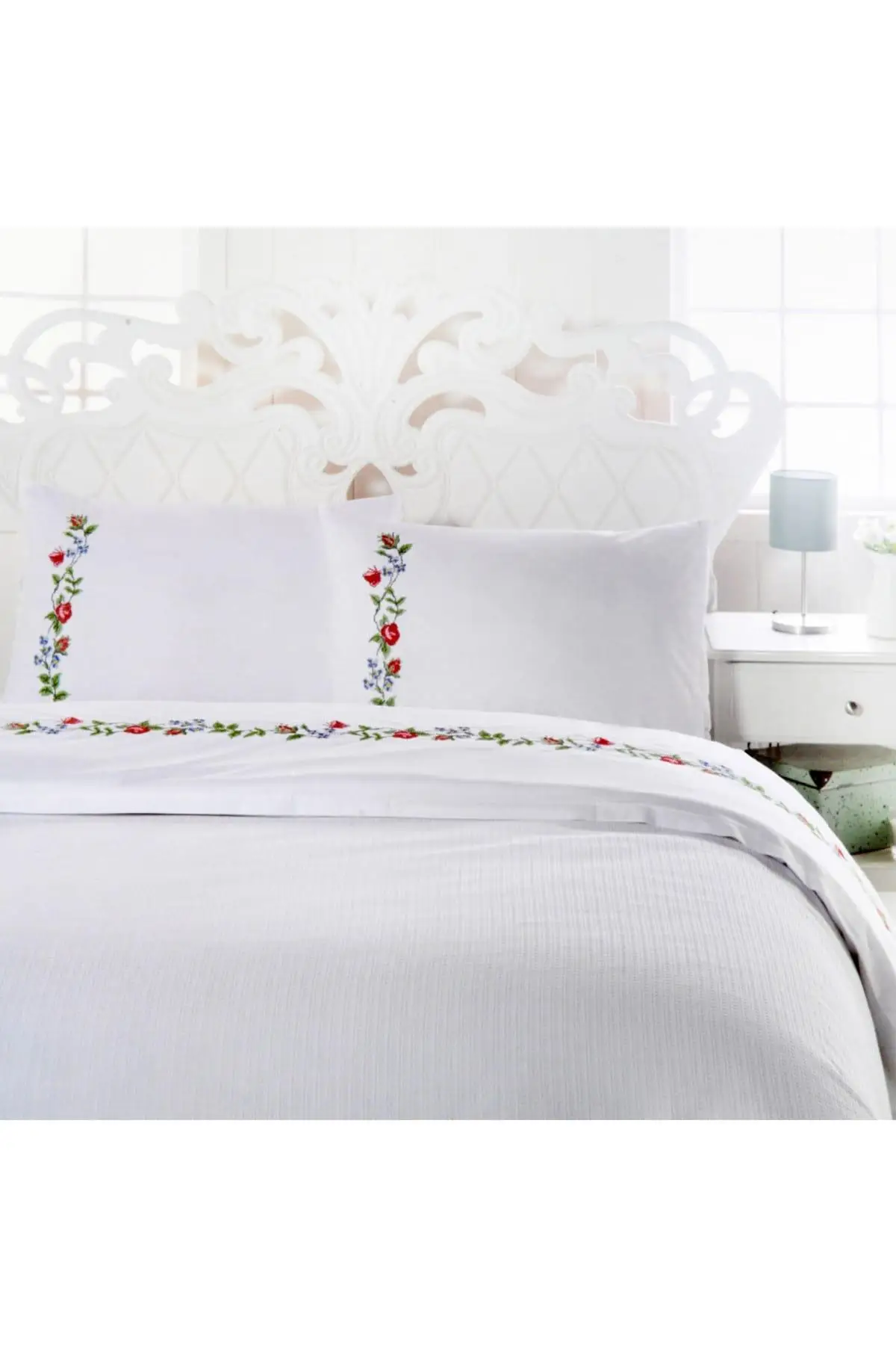 

Flowers Double Personality Embroidered Pike Set