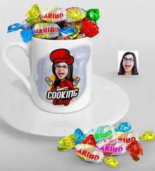 

Personalized Women 'S Chef Caricature Of Turkish Coffee cup And Haribo Candy Gift Seti-11