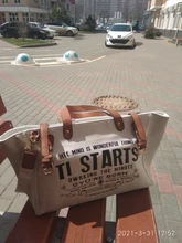 Bolso de mano de lona con letras para mujer, bolsas de mensajero de hombro Unisex, de retales, informal, a la moda, 2021