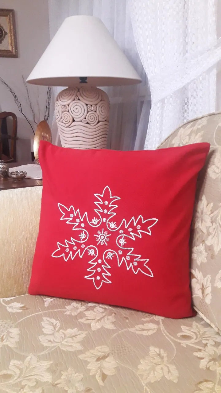 С принтом снежинки; - Цвет: Snow Flake Cushion