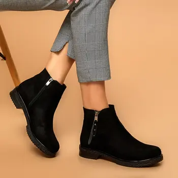 

FLO CANG Black Women Boots BUTIGO