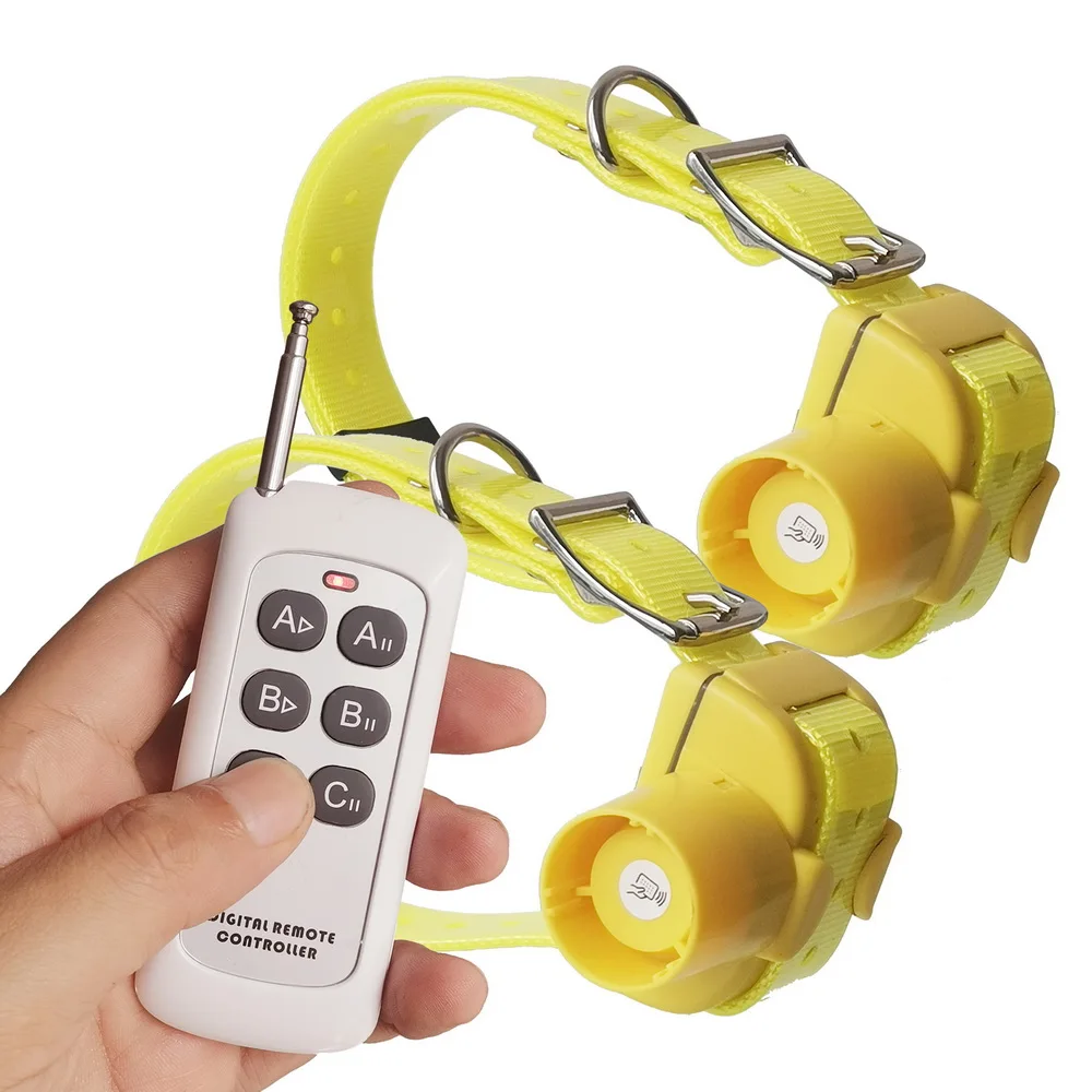 Animal Tracking Collar Remote Control Dog Training Beeper Rechargeable Could Train Upto 1 or 2 or 3 Dogs