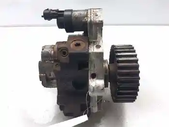 

8200108225 pump injection RENAULT MEGANE II Saloon 3P