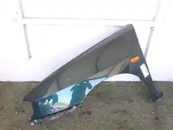 

6K0821021D left front fin SEAT CORDOBA BERLINA (6K2)