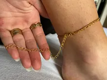 Pequeño A-Z inicial carta pulseras para mujeres Acero inoxidable letras doradas Eslabón cubano tobillera pulsera de la joyería de Boho, regalo de Navidad