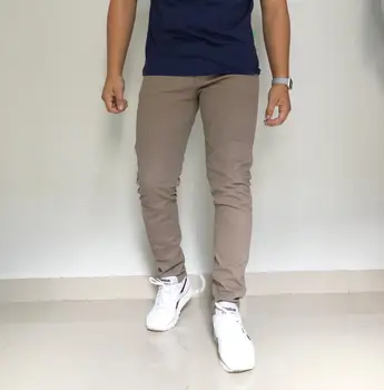 CALÇA MASCULINO CAQUI SARJA SLIM COM LAYCRA CASUAL TOP