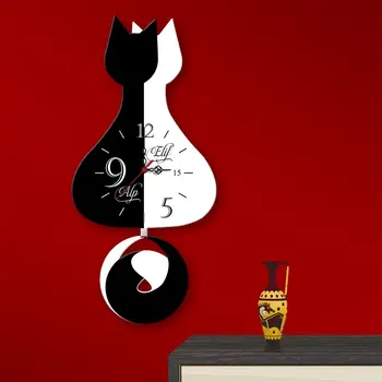 

Personalized Decorative Cats Design Movable Wooden Wall Clock