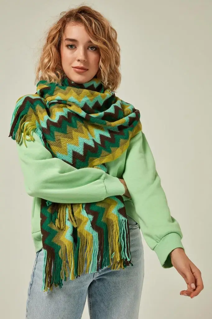 9158 Missoni Patterned Green Thick Scarf