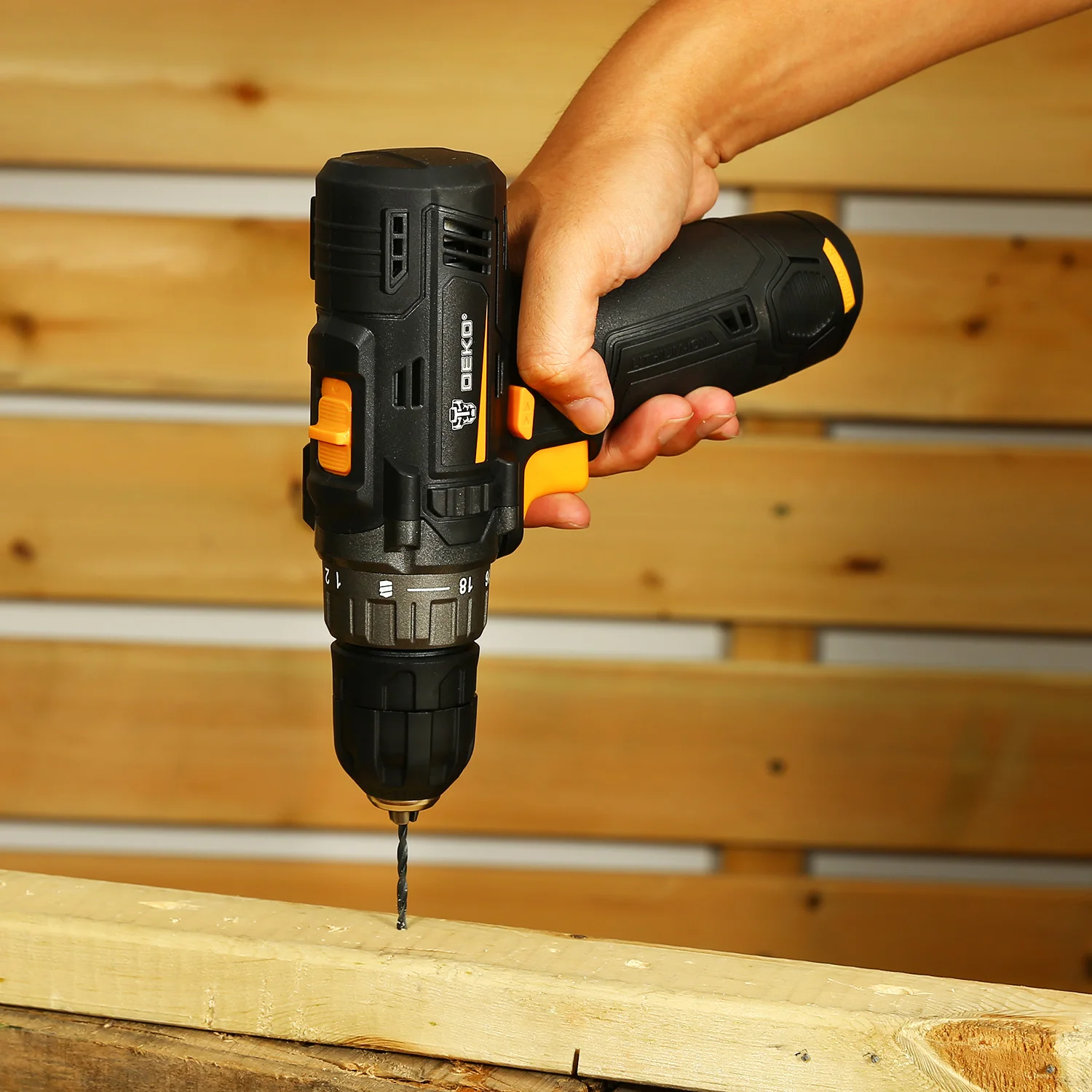 Дрель шуруповерт аккумуляторная gcd12du3. Шуруповёрт аккумуляторный deko 12v gcd12du3. Аккумуляторная дрель deko gcd12du3 3. Аккумуляторная дрель-шуруповерт deko gcd12du3 set2 li 0634146 li-ion. Шуруповерт deko gcd12du3.