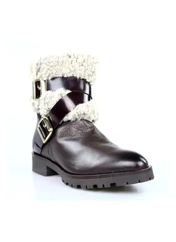 

Brown ankle boots with fleece. a3
