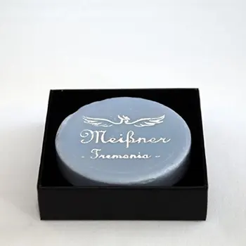

Meißner tremonia Lavender de Luxe shaving soap in a carton